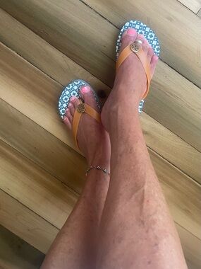 Tory Burch Orange Logo Thong Sandals with Blue Patterned Footbed
